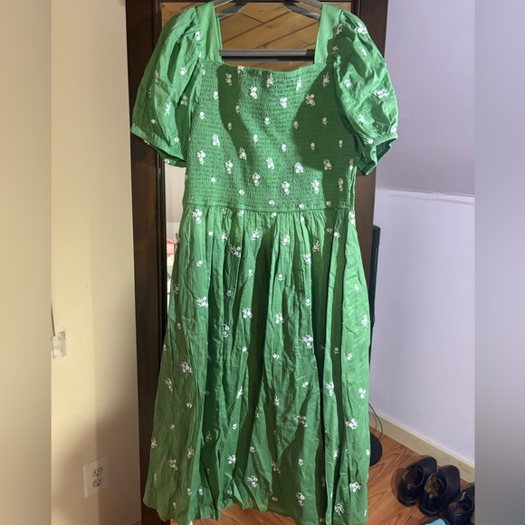 JessaKae Green Juniper Dress with White Floral Embroidery - Picture 4 of 4